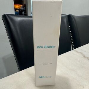 Neocutis Neo Cleanse Gentle Cleanser 4.23 oz 125 ml New
